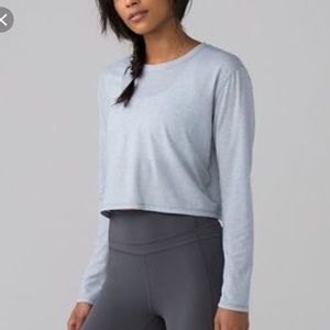 LULULEMON CROP TOP